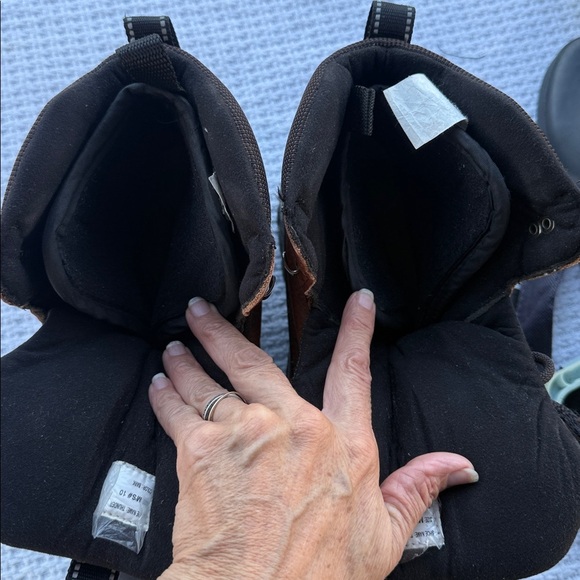 Baffin Men's Dual-Tone Snow Boots size 10 - Picture 13 of 13